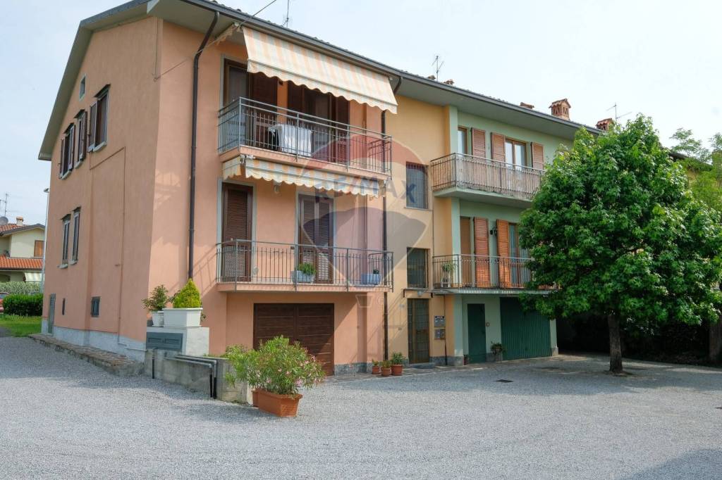 Appartamento in vendita a Solza via Faustina Foglieni, 13