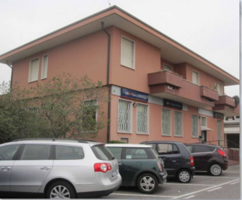 Appartamento in vendita a Capriano del Colle via Morari 26