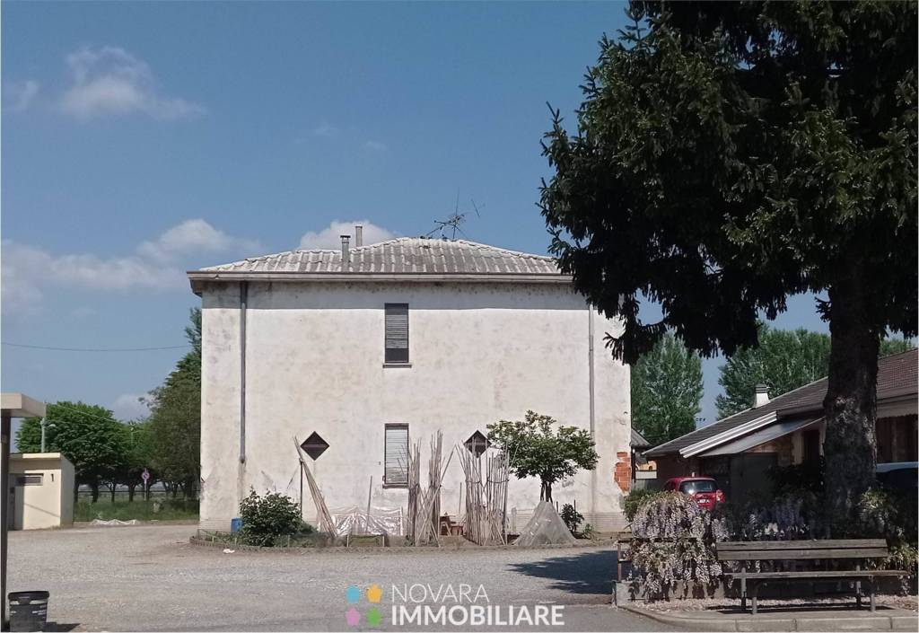 Casale in vendita a Tornaco via oberdan, 21