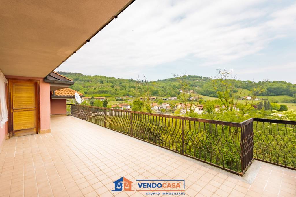 Villa in vendita a San Pietro Val Lemina via Cesare Pavese, 9