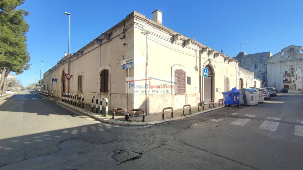 Villa in vendita a Bari via Francesco Crispi, 12