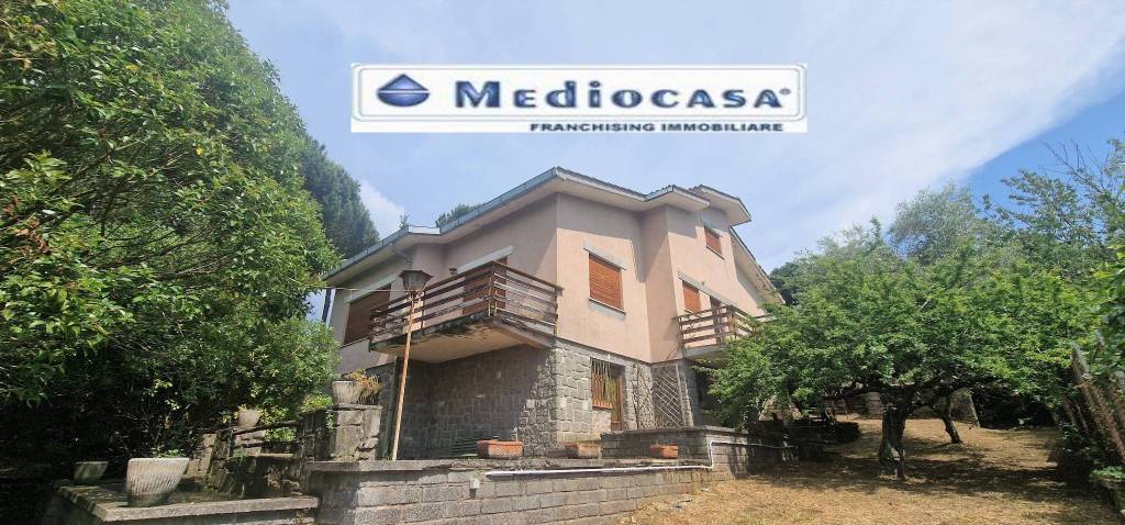 Villa in vendita a Velletri via degli Oleandri, 4A