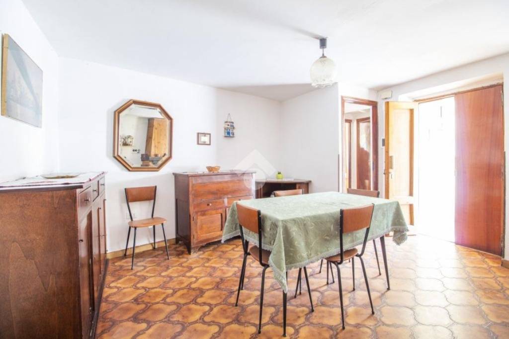Casa Indipendente in vendita a Cantalice via Andrea Costa, 3