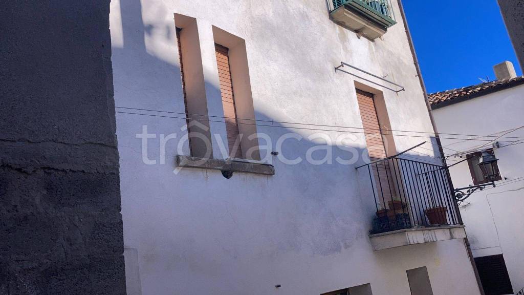 Appartamento in in vendita da privato a Canna via Sant'Antonio, 8