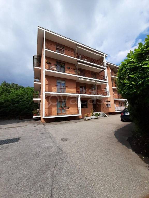 Appartamento in vendita a Borgosesia via Guglielmo Marconi, 15