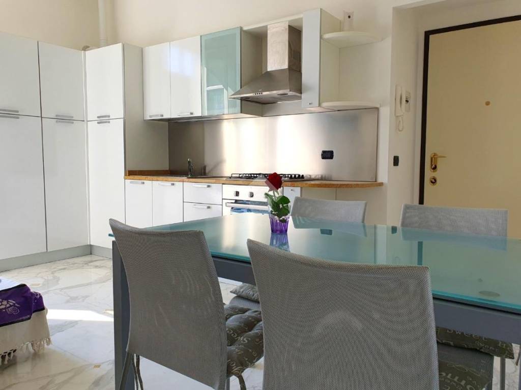 Appartamento in vendita a Riva Ligure corso Villaregia, 60