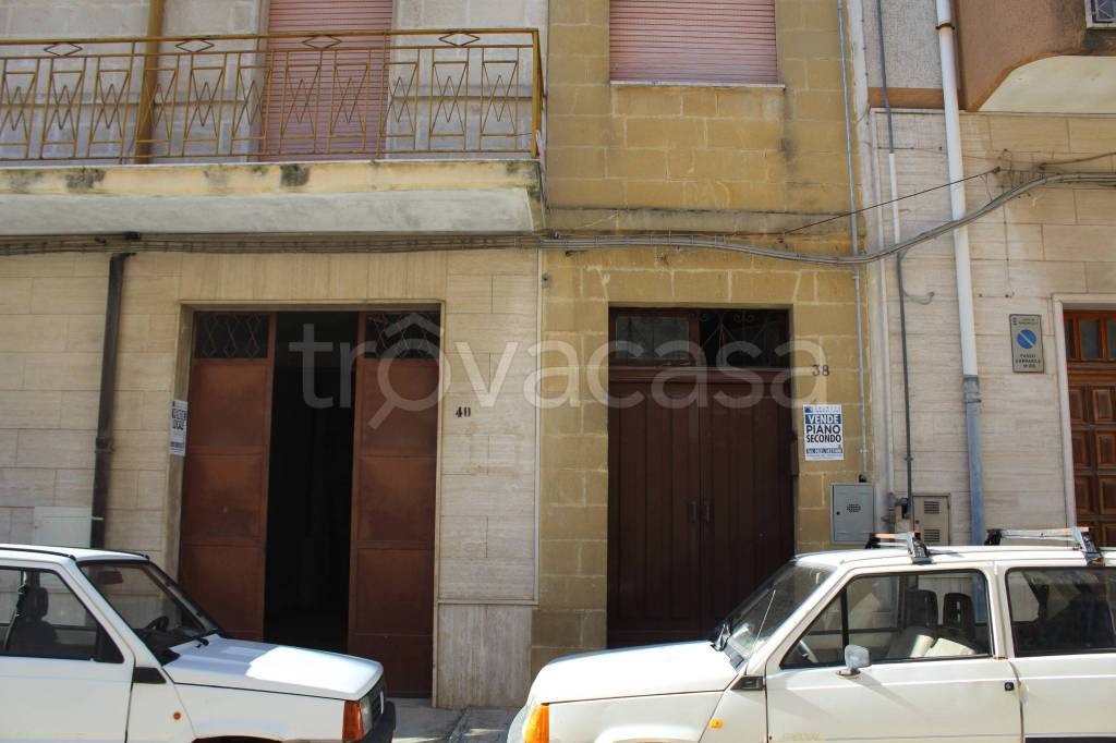 Garage in vendita a Francavilla Fontana via Giuseppe di Summa, 40