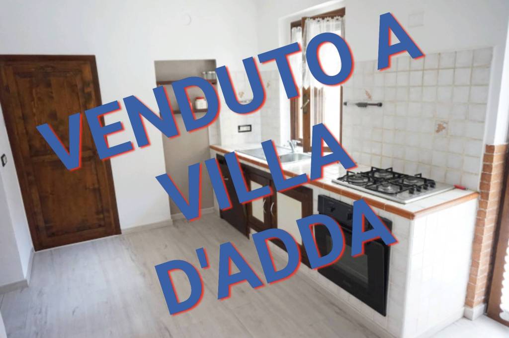 Appartamento in vendita a Villa d'Adda via Valle