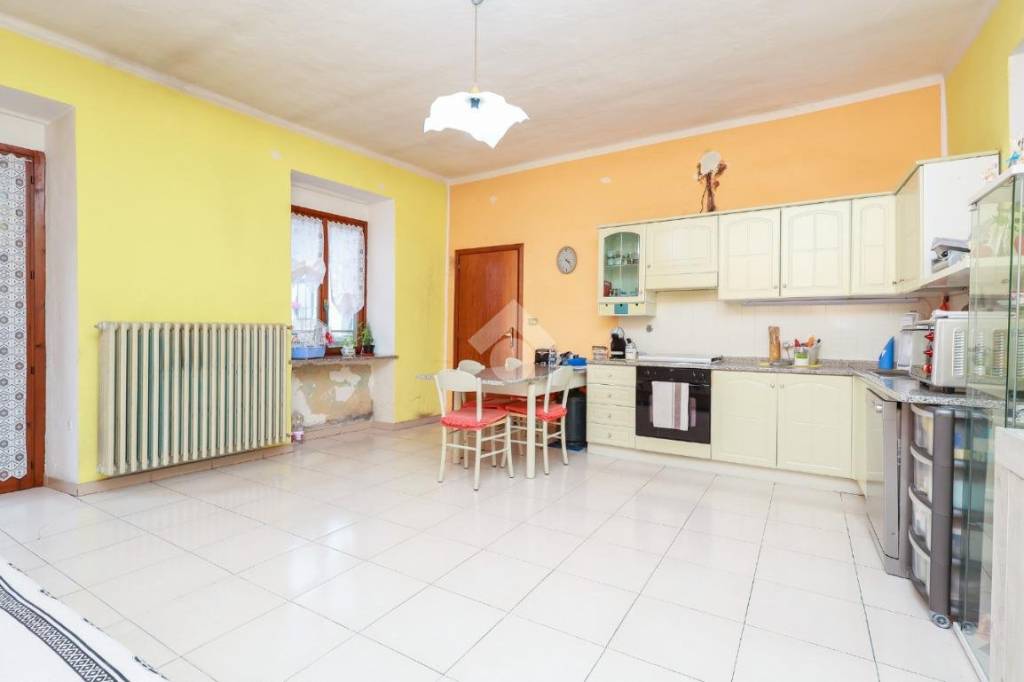 Appartamento in vendita a Caselle Torinese via Mazzini, 16
