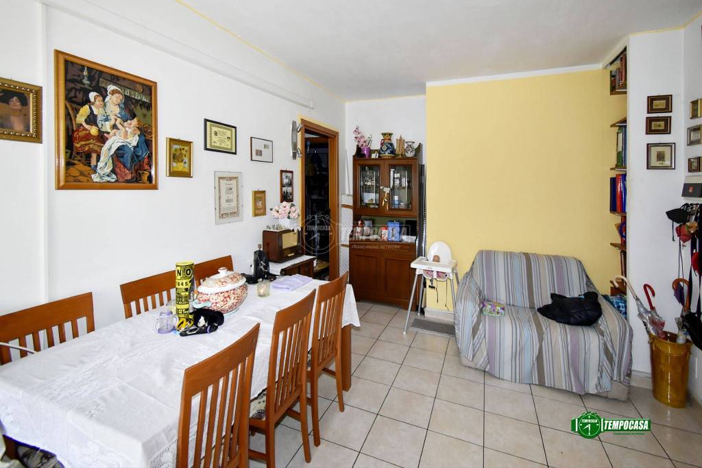 Appartamento in vendita a Buccinasco via Solferino 8