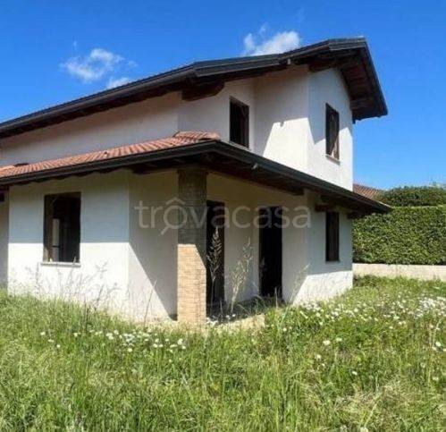Villa in vendita a Gattico-Veruno fornace 1