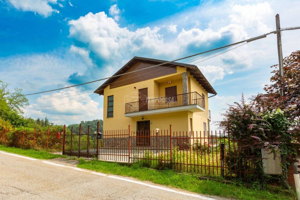 Villa in vendita a San Raffaele Cimena via Trotta 36