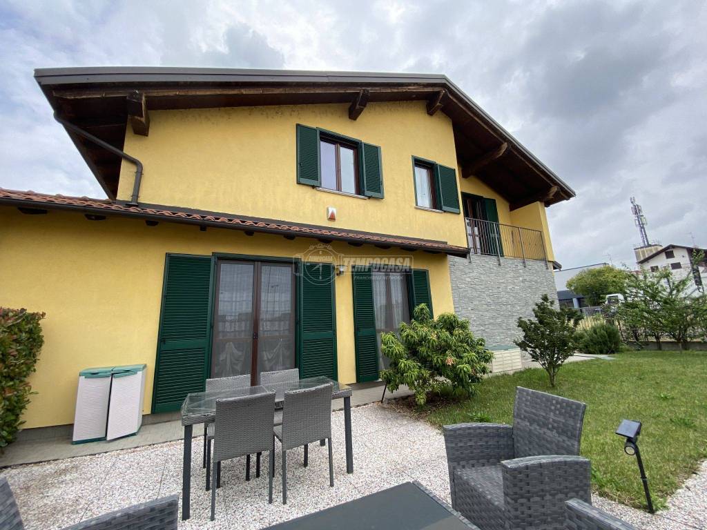 Villa in vendita a Vigevano corso Novara 143/f