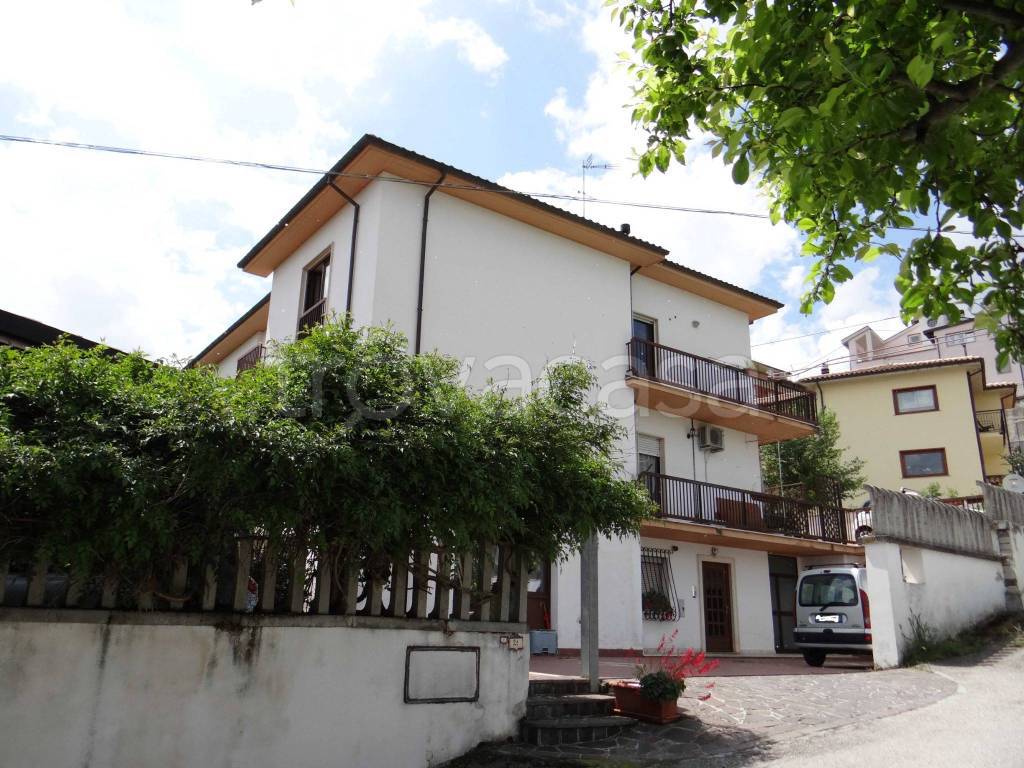 Appartamento in vendita a L'Aquila via Pratelle Sant'Antonio