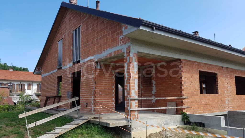 Villa in vendita a Castelnuovo Don Bosco via Rapelli