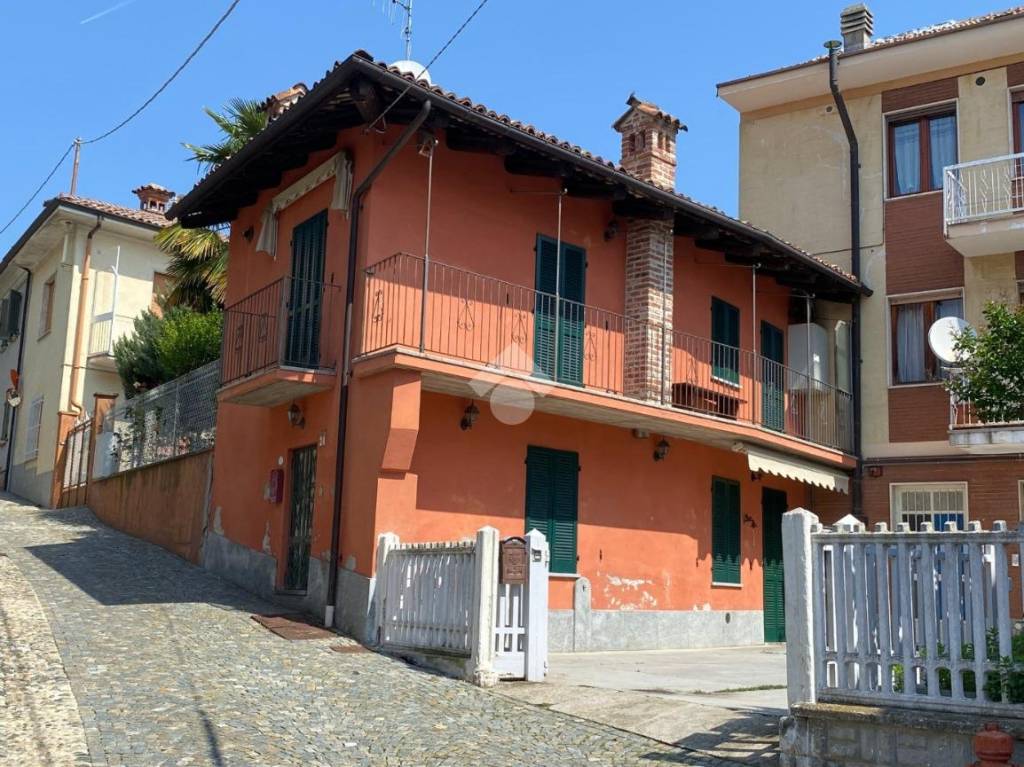 Appartamento in vendita a Castagnito via guglielmo marconi, 24