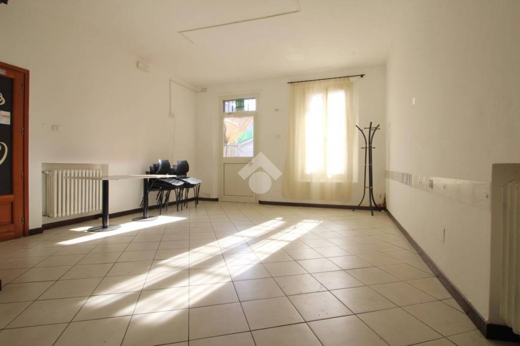 Appartamento in vendita a Cesena via Saffi, 61