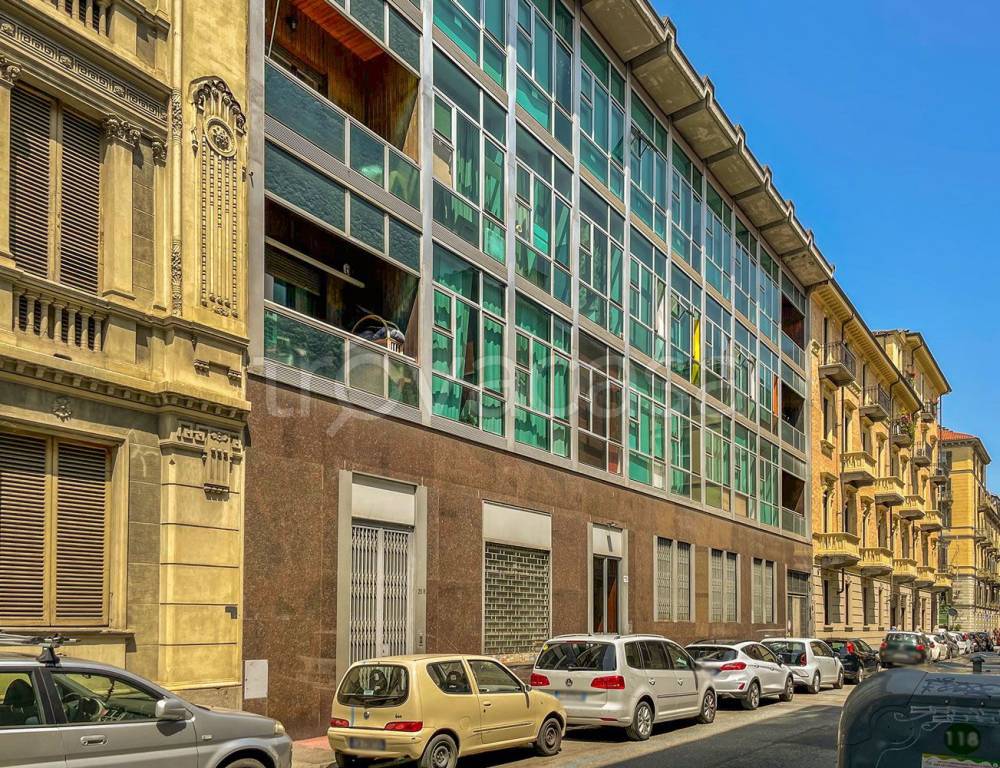 Ufficio in vendita a Torino via Giovanni Camerana, 20