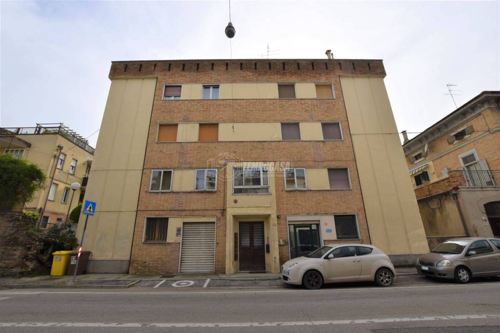 Appartamento in vendita a Porto San Giorgio corso Giuseppe Garibaldi 217