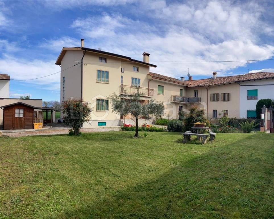Villa a Schiera in vendita a Pasian di Prato