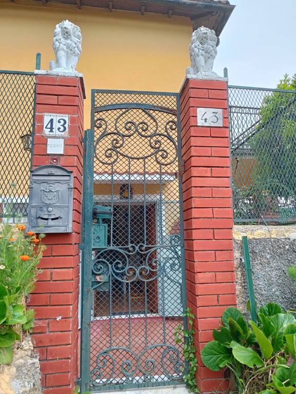 Casa Indipendente in vendita a Serra Riccò località Campelo