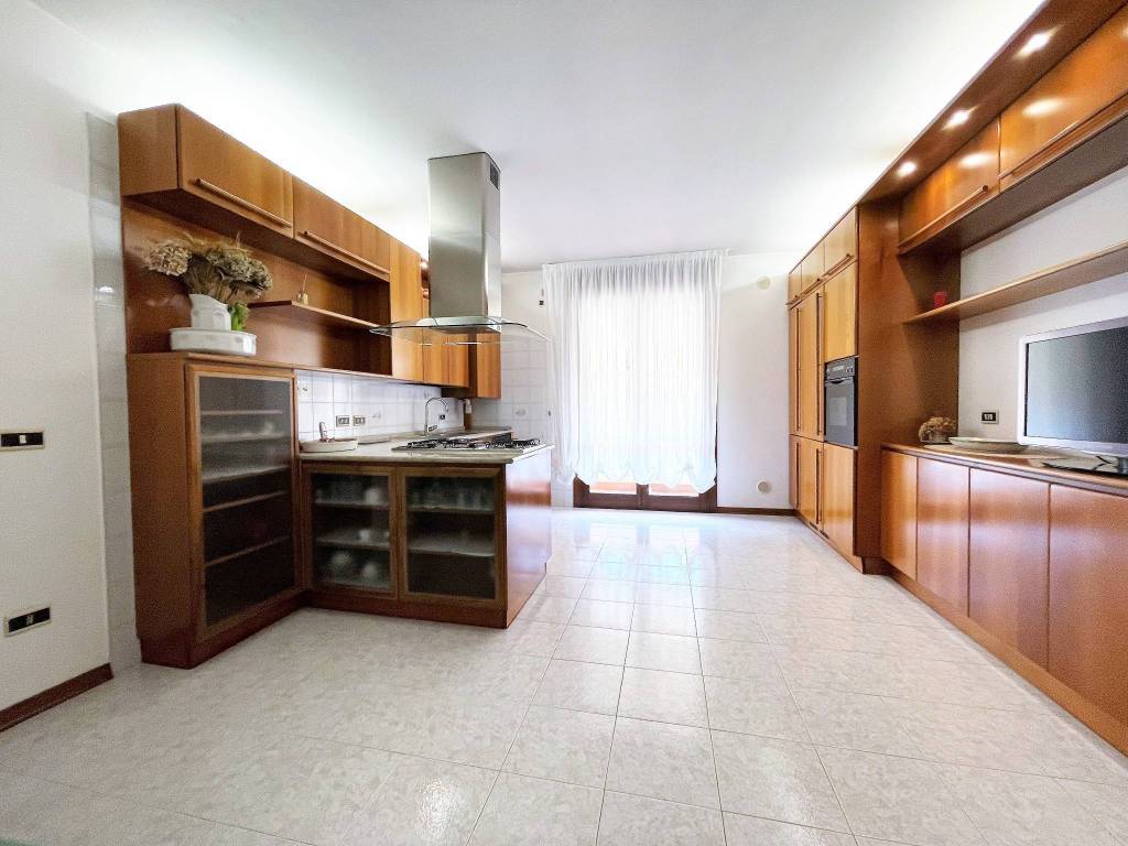 Appartamento in vendita a Pianiga via Eugenio Montale