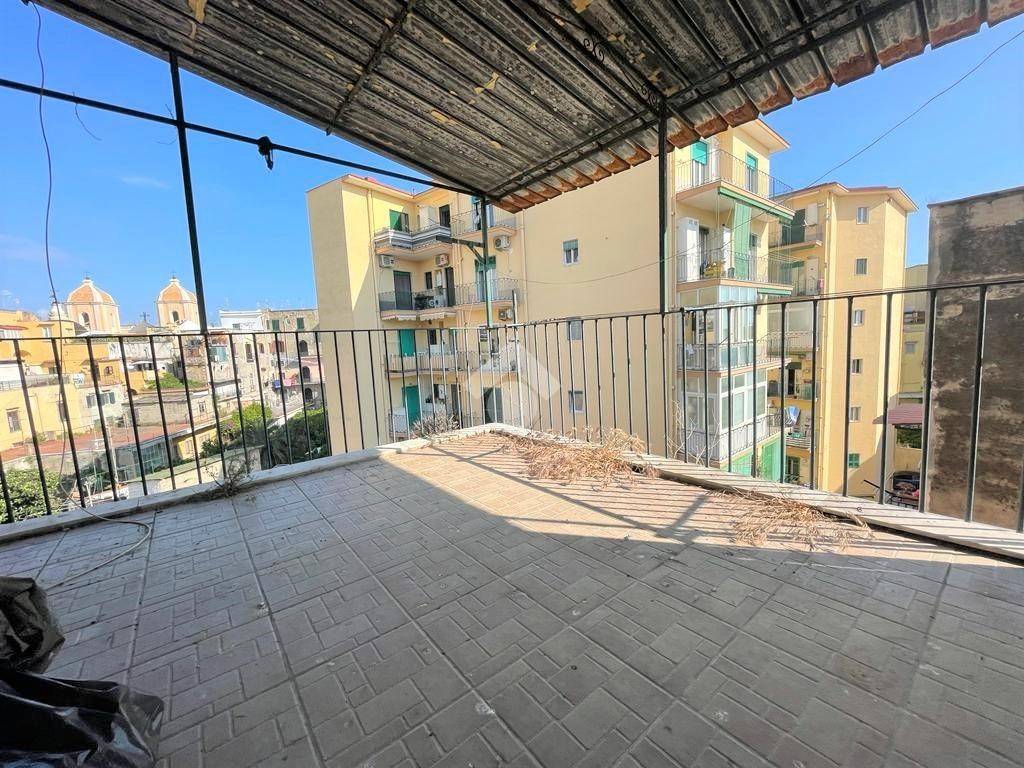 Appartamento in vendita a Portici via ernesto della torre, 26