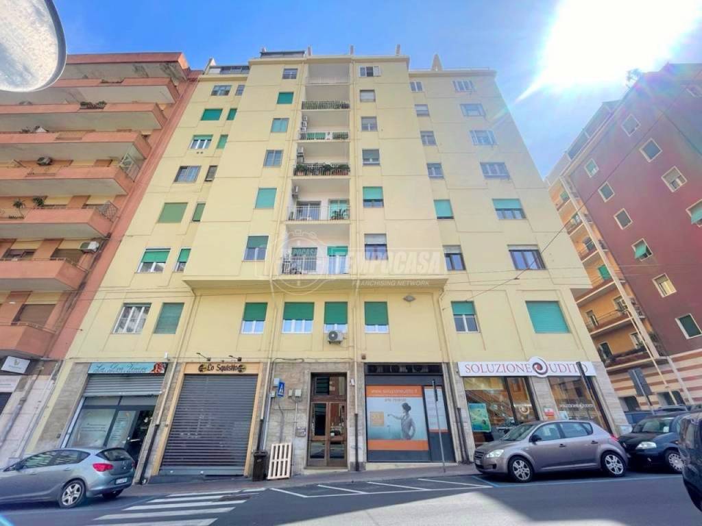 Appartamento in vendita a Cagliari via Tiziano, 42