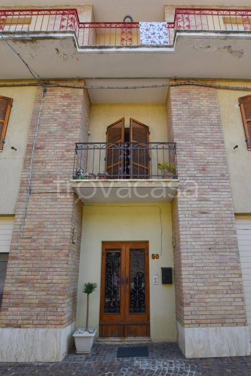 Casa Indipendente in vendita a Montelparo via Roma, 50