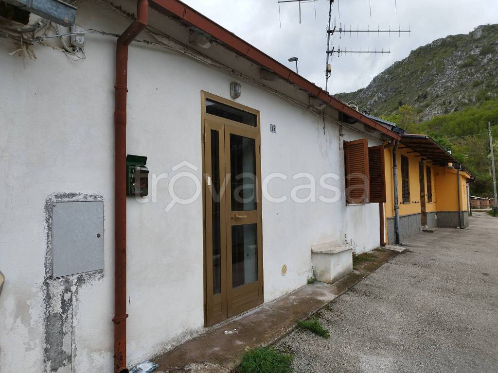 Villa in vendita ad Avezzano via Bernardo Cofini, 1
