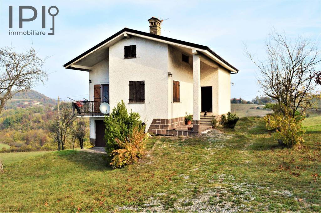 Villa in vendita a Dego san Varezzo, 8