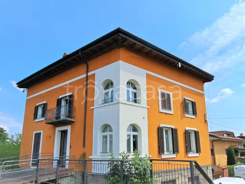 Appartamento in vendita a Brembate via Bergamo, 17B