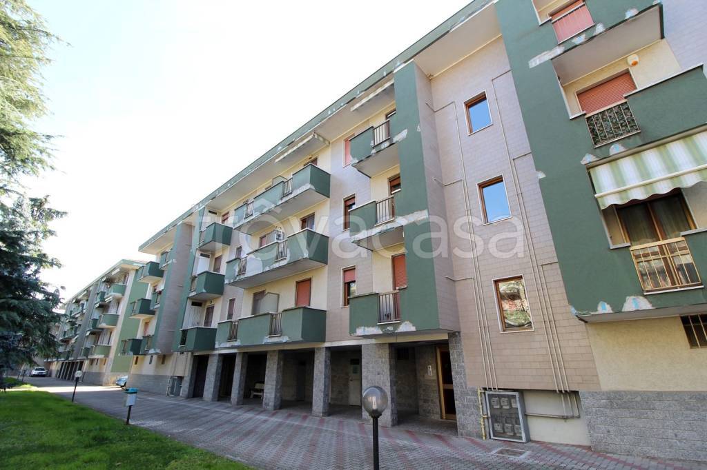 Appartamento in vendita a Novara via Marco Polo, 8