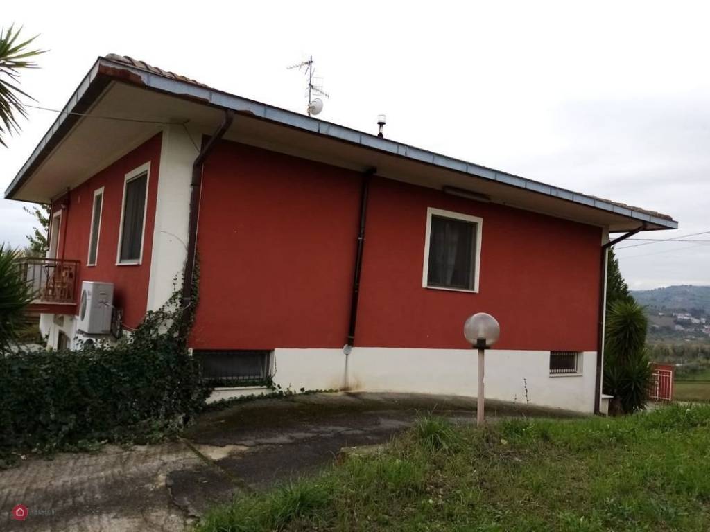Villa Bifamiliare in vendita a Mosciano Sant'Angelo via Selva Alta, 41