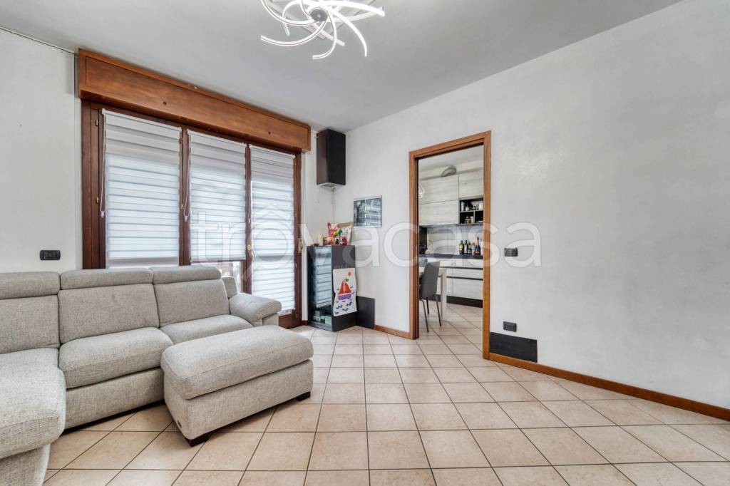 Appartamento in vendita a Pioltello via Gabriele d'Annunzio, 100