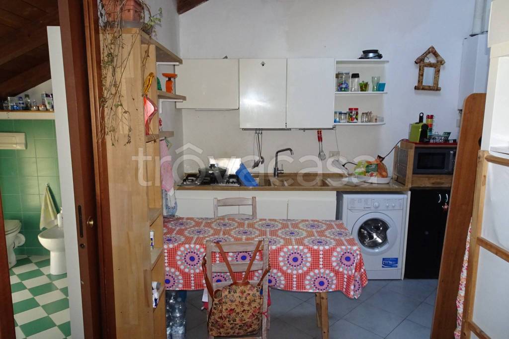 Appartamento in vendita a Pogliano Milanese via Fabio Filzi, 9