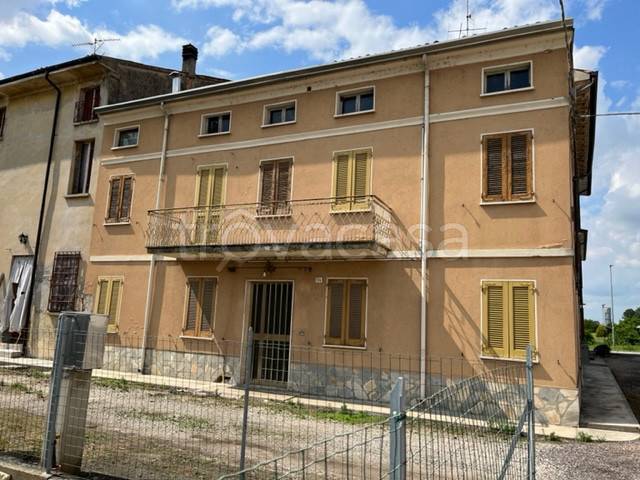 Casa Indipendente in vendita a San Benedetto Po