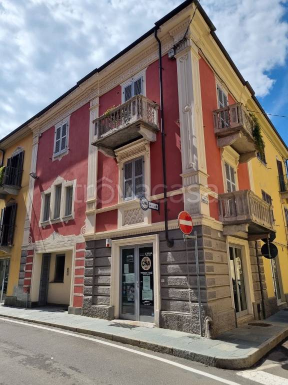 Appartamento in vendita a Nizza Monferrato via Pistone, 31