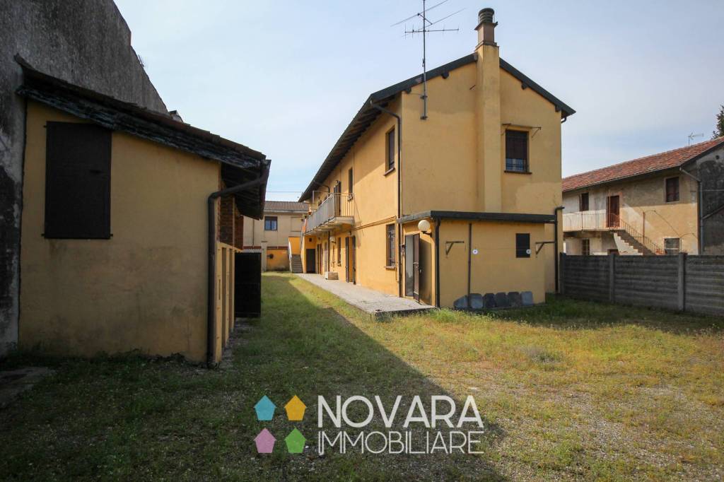 Appartamento in vendita a Garbagna Novarese via Matteotti, 46