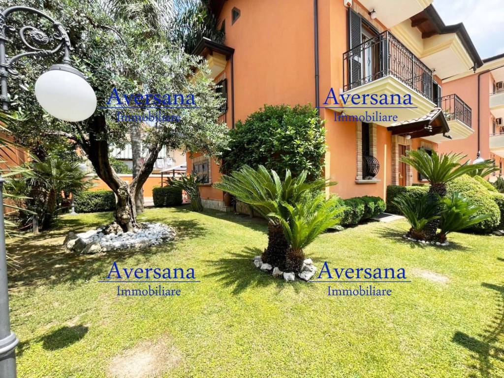 Villa in vendita a Trentola Ducenta via Romaniello, 176