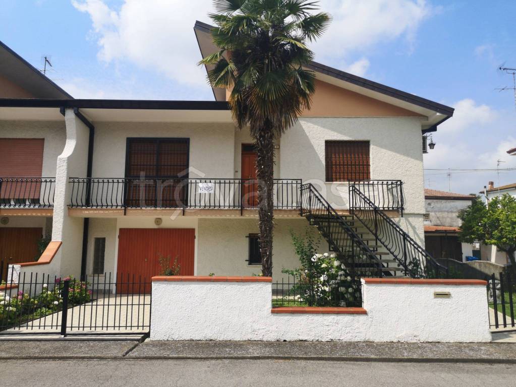Villa Bifamiliare in vendita a Fiscaglia via Don Minzoni, 5