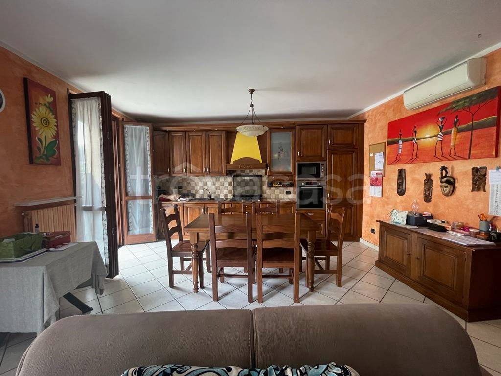 Appartamento in vendita a Godiasco Salice Terme via Cagnoni, 9