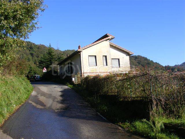 Villa in vendita a Rapallo via della Crocetta