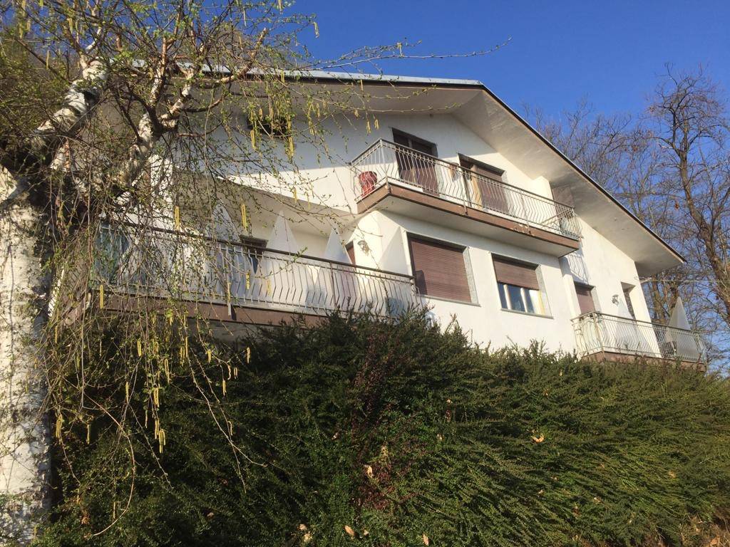 Villa Bifamiliare in in vendita da privato a Borgo San Dalmazzo tetto Sussa