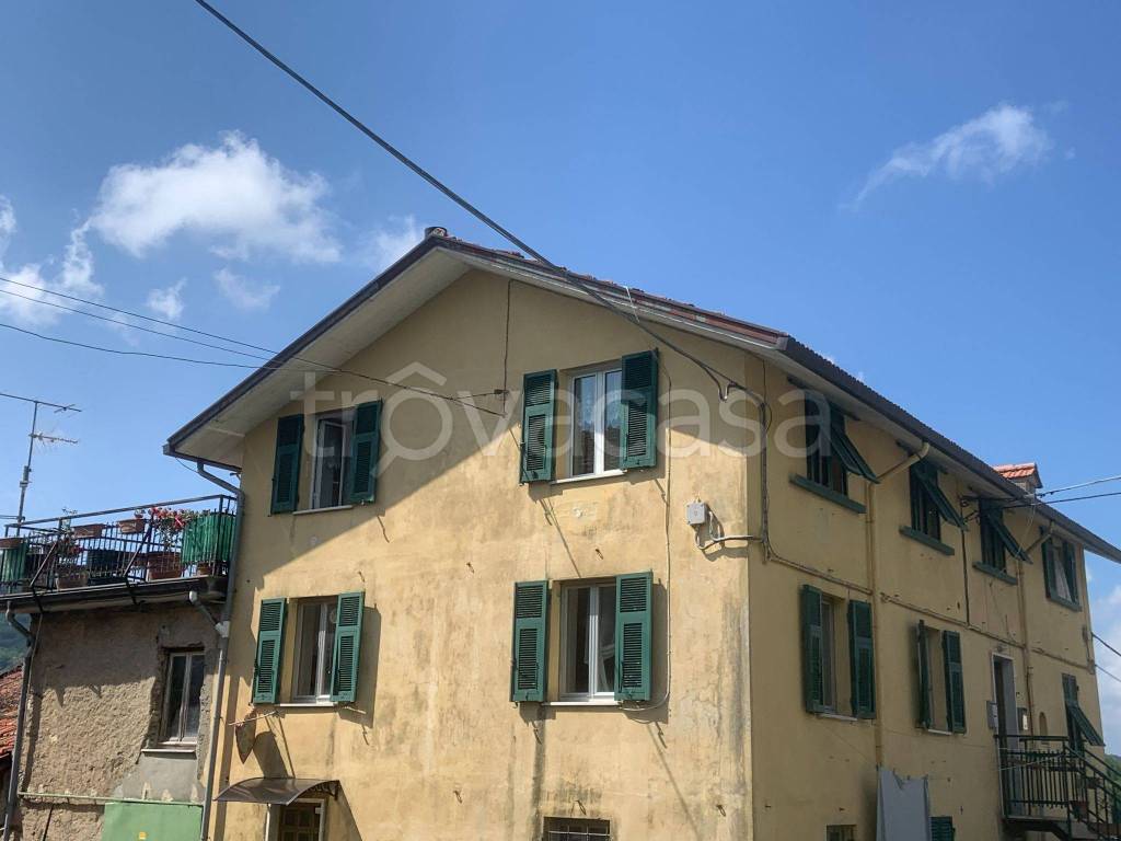 Appartamento in in vendita da privato a Torriglia località Badaracchi, 38
