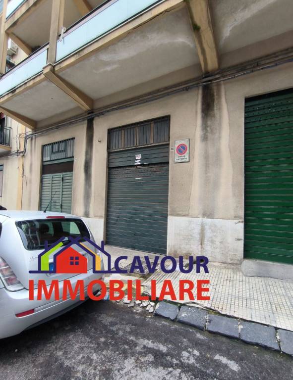 Garage in vendita a Caltanissetta viale Amedeo, 72