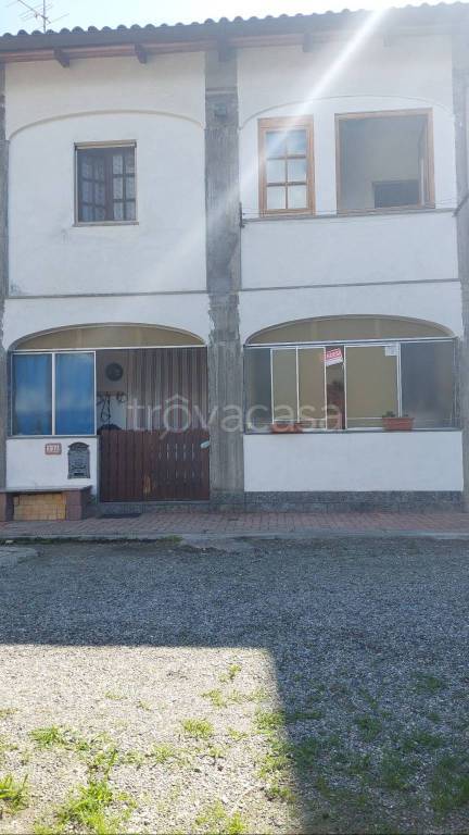 Casa Indipendente in in vendita da privato a Borgofranco d'Ivrea via Torrazza, 22