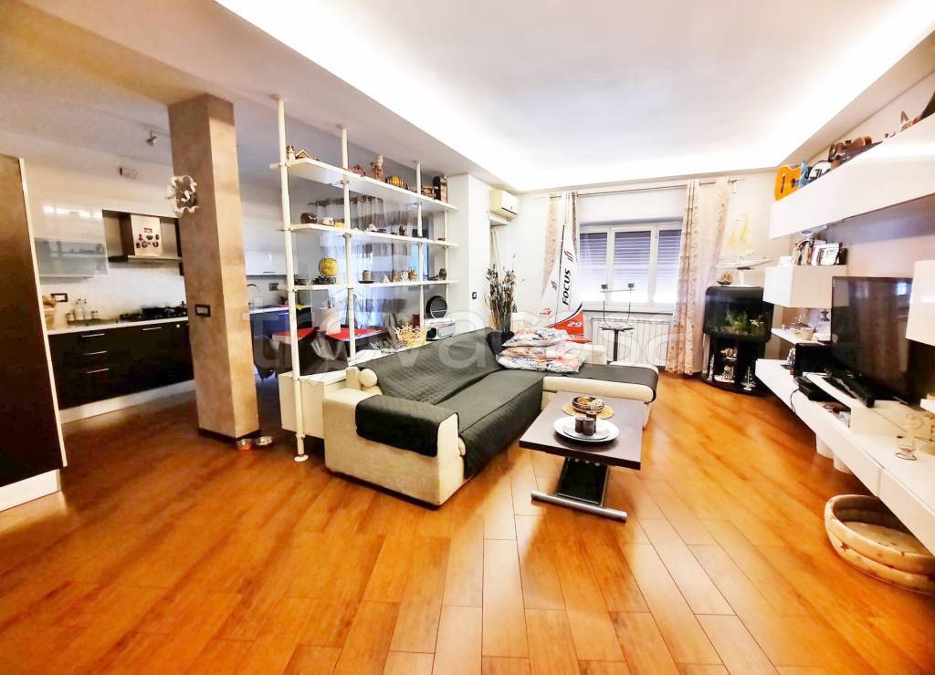 immagine annuncio 2 di 13