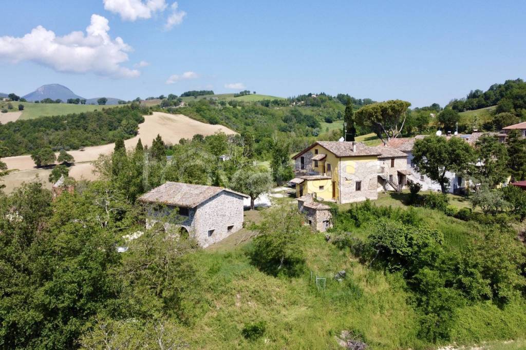 Casale in vendita a San Severino Marche località Serralta