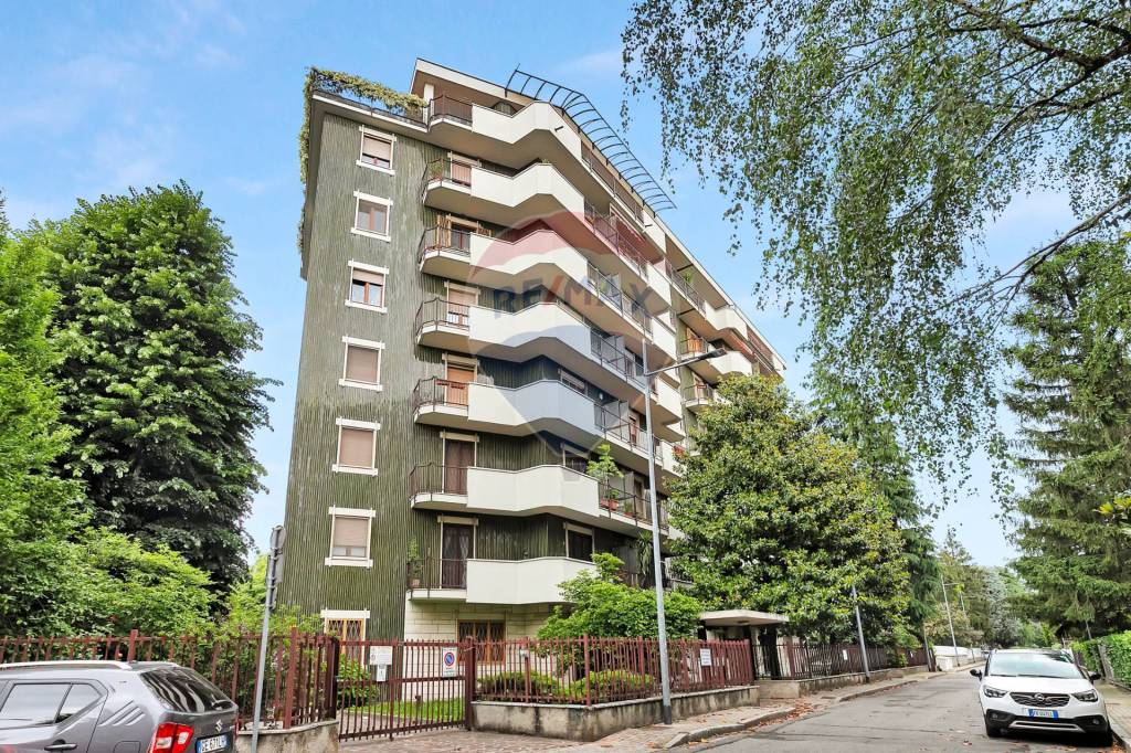 Appartamento in vendita a San Donato Milanese via Mattei, 52